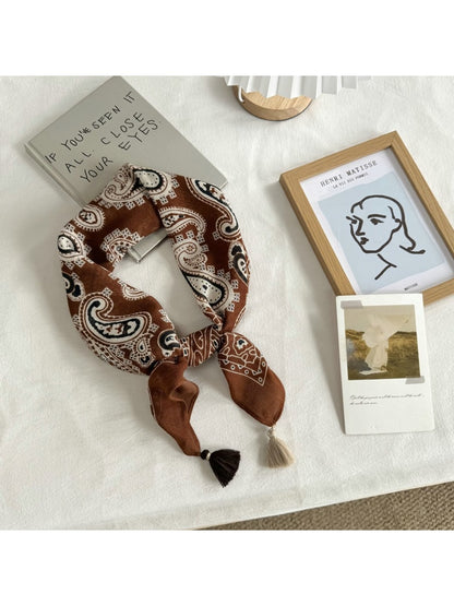 Scarvii - Vintage Paisley Print Styling Square Scarf