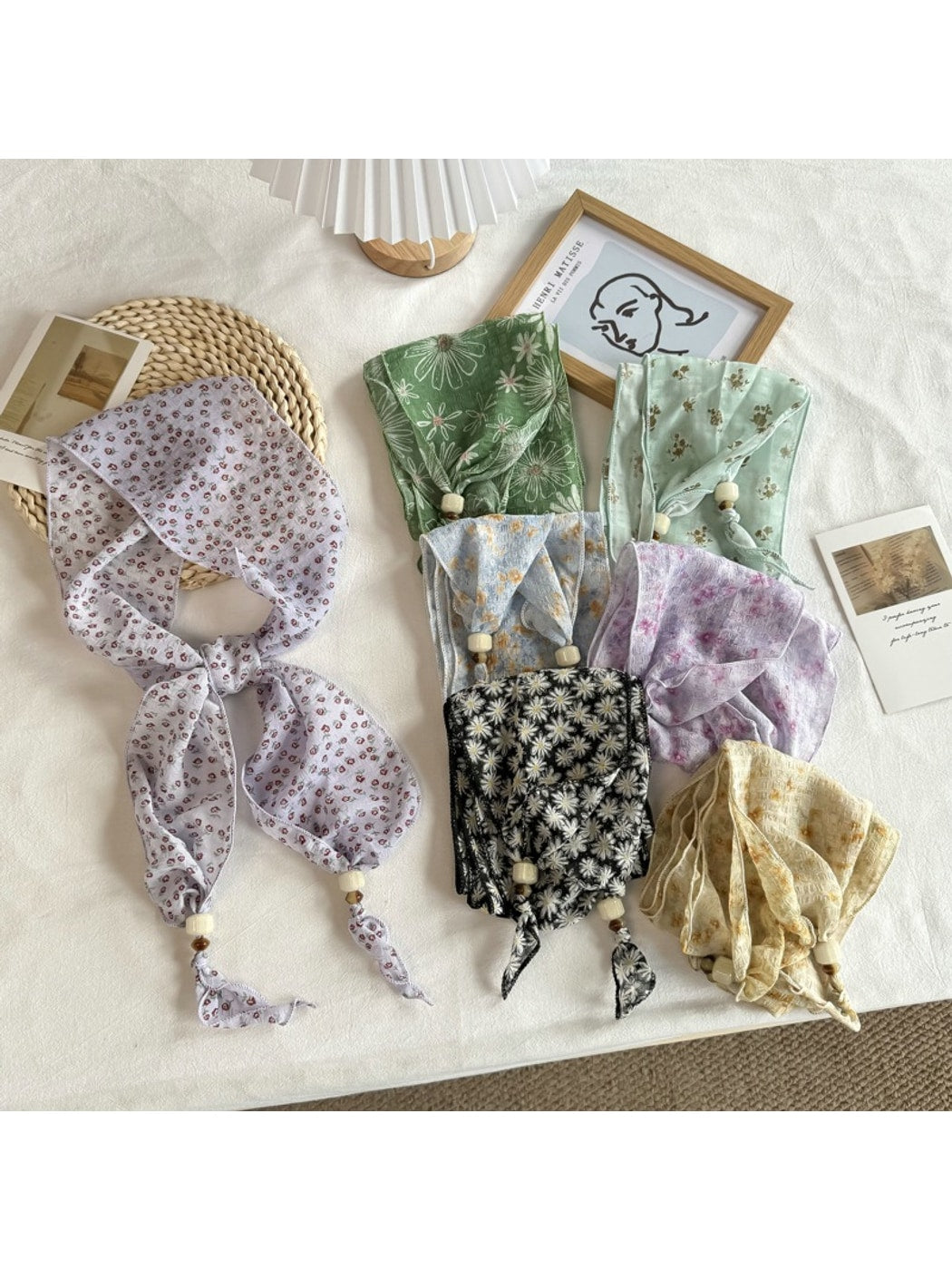 Scarvii - Romantic Ditsy Floral Print Scarf