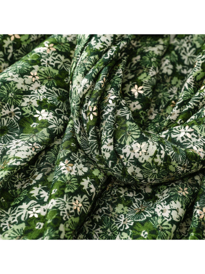 Scarvii - Ditsy Floral Print Scarf