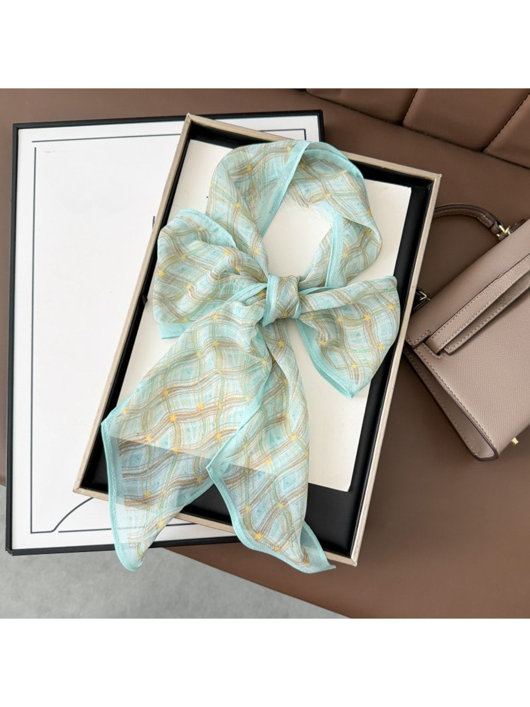 Scarvii - Mint Green Line Print Ribbon Style Scarf