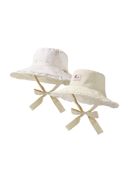 Haila bucket hat displayed on white background, showing full shape and pattern