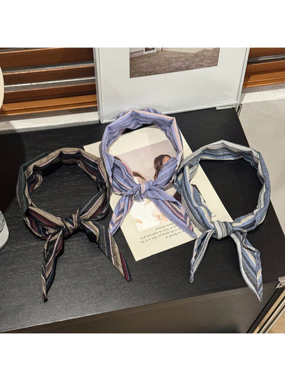 Scarvii - Retro Striped Triangle Bandana
