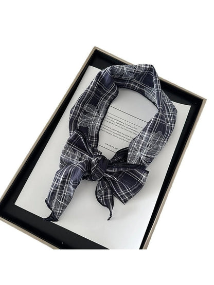 Scarvii - Plaid Floral Outline Narrow Scarf