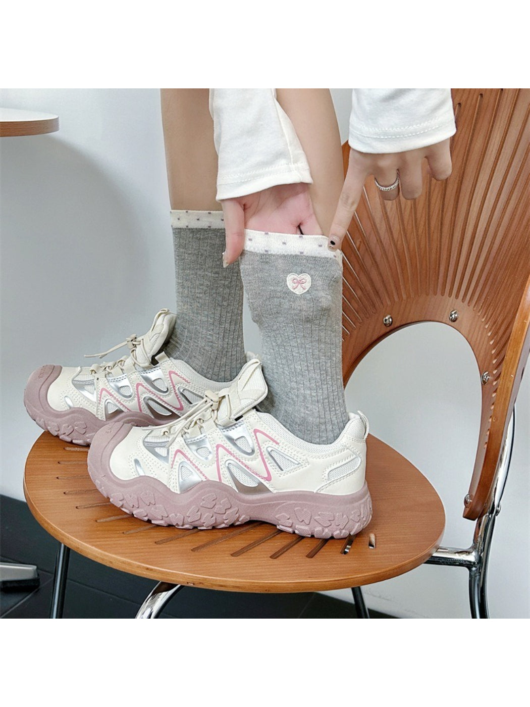 Rufia - Heart Bow Ribbed Crew Socks