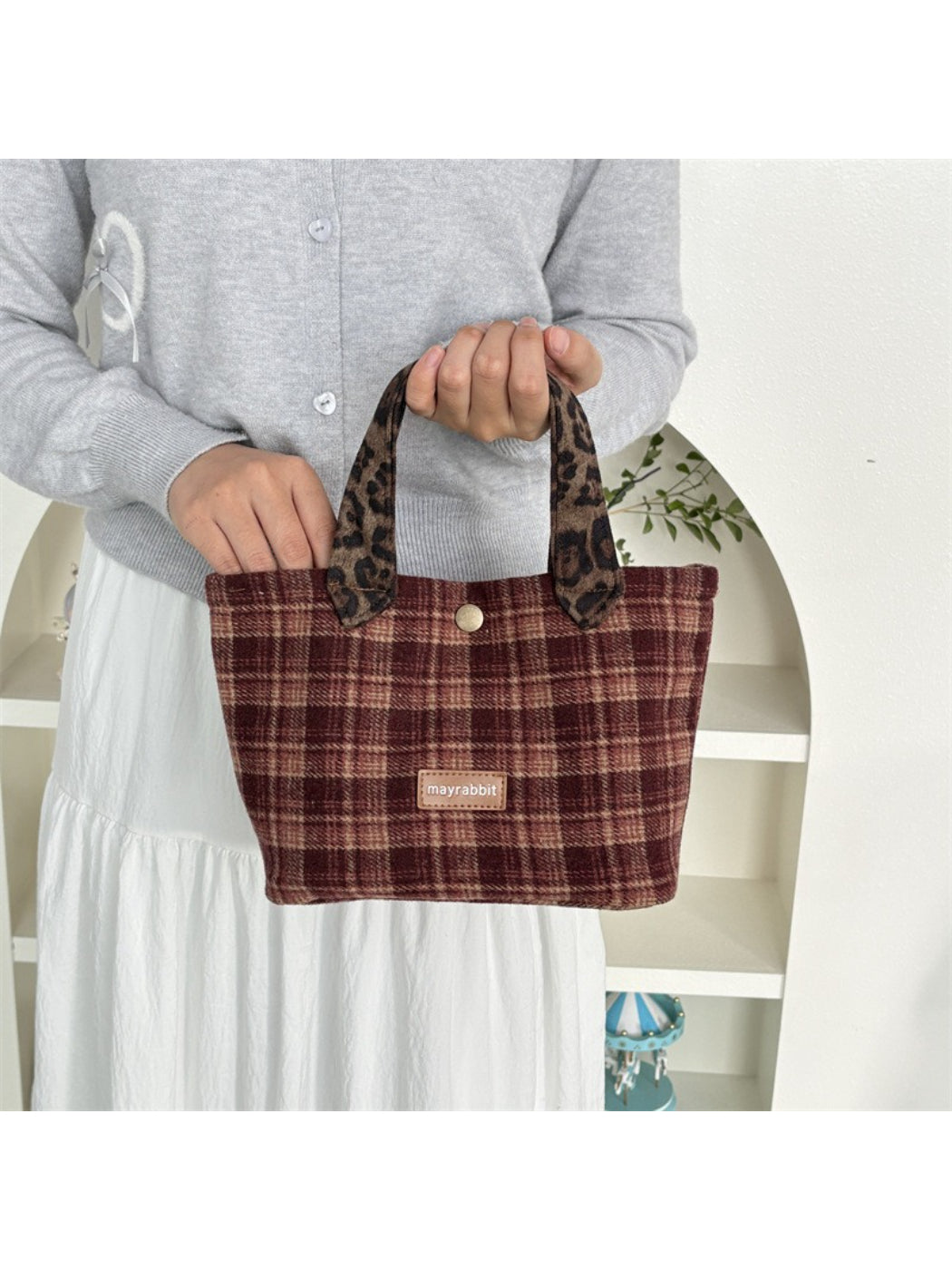Cosbai - Cozy Plaid Small Everyday Tote