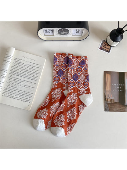 Rufia - Vintage Floral Pattern Lace Crew Socks