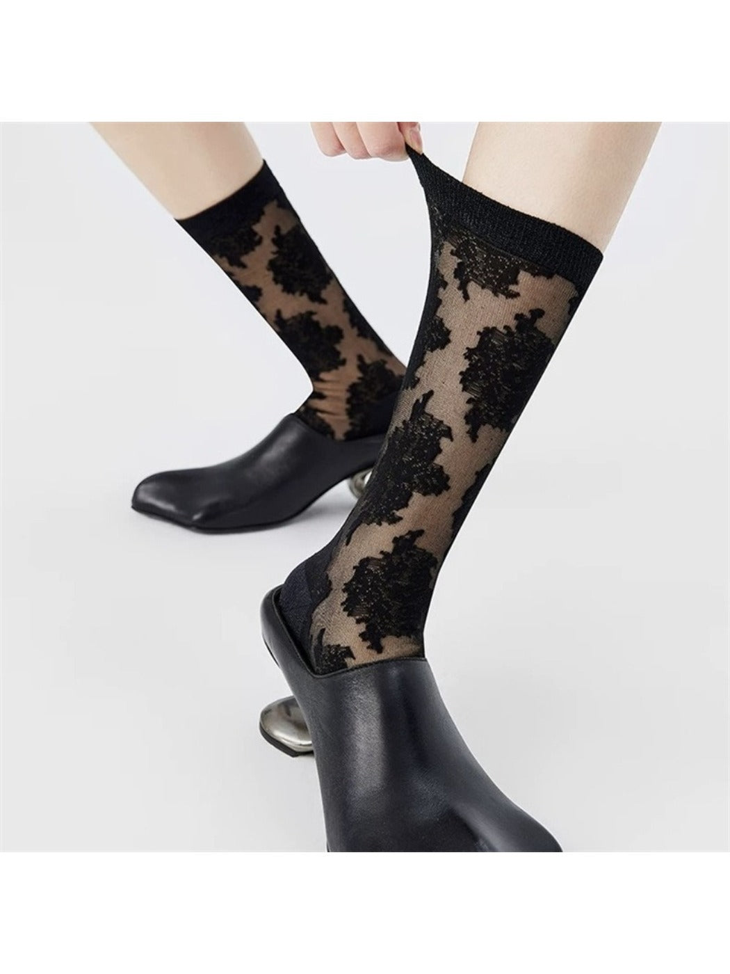 Rufia - Flocked Floral Crew Socks