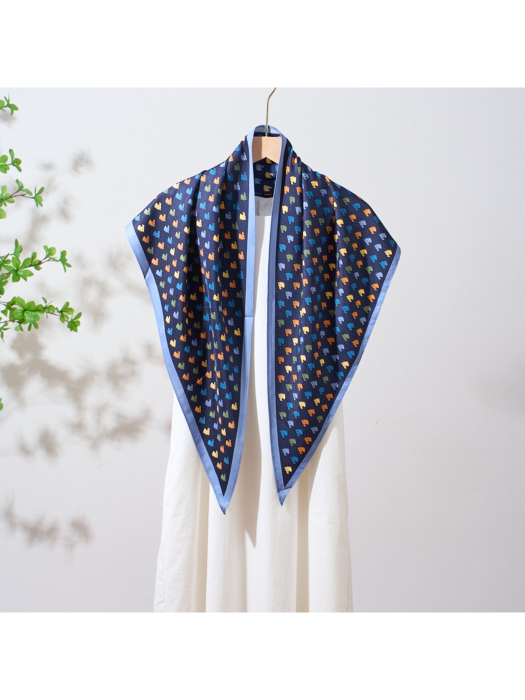 Scarvii - Sweet Printed Border Triangle Bandana