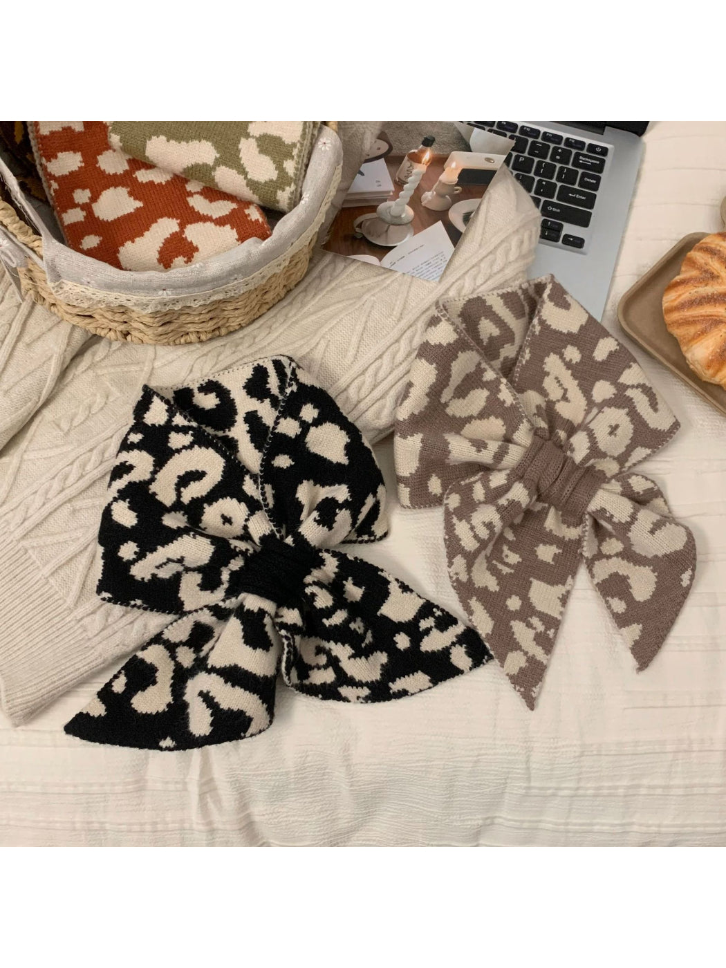 Scarvii - Cozy Bow Knot Knit Scarf