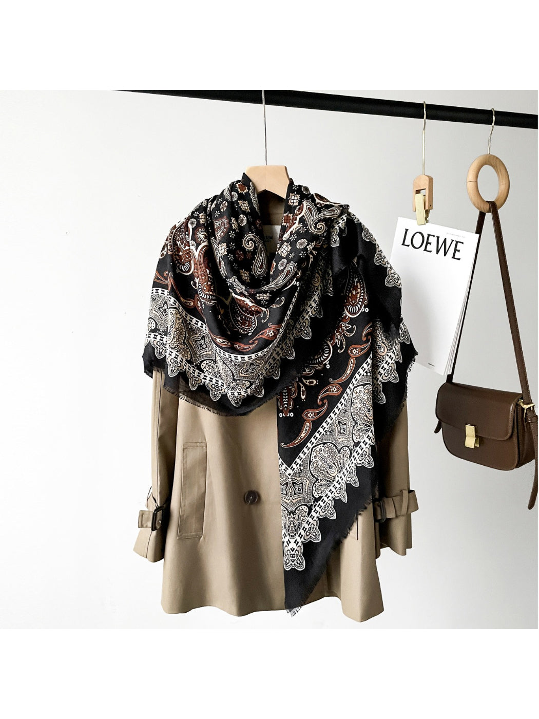 Scarvii - Vintage Paisley Border Square Scarf