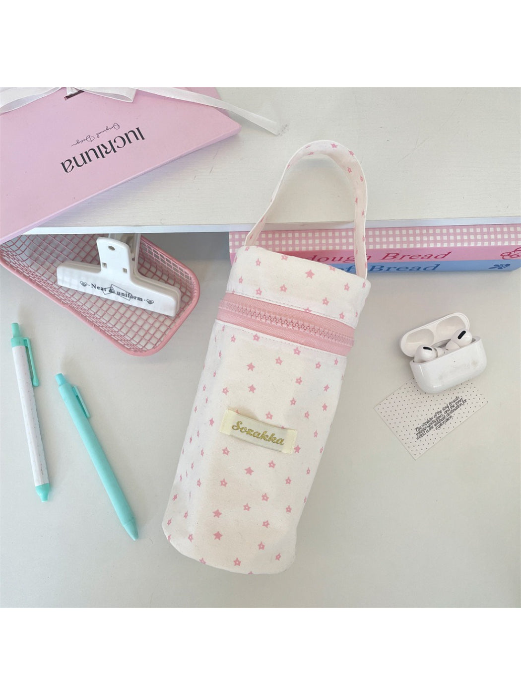 Close-up of Cosbai star print pencil pouch fabric texture and detail
