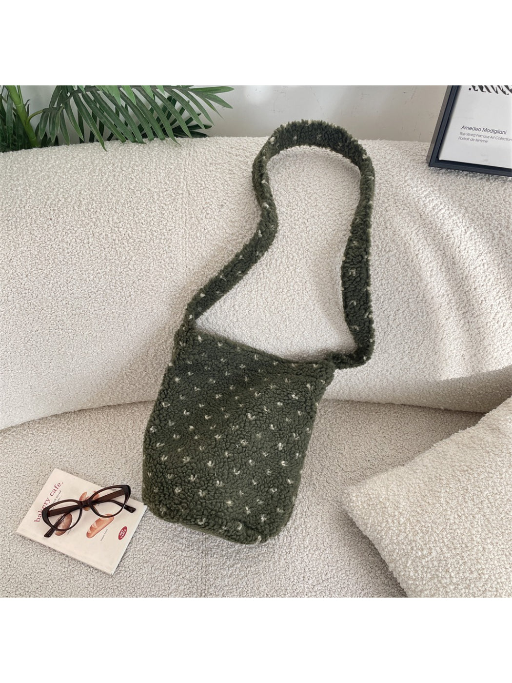 Cosbai – Soft Dot Pattern Shoulder Bag