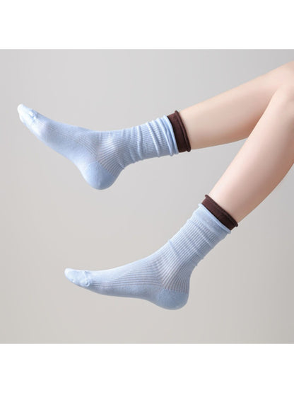 Rufia - Minimal Ribbed Contrast Edge Crew Socks