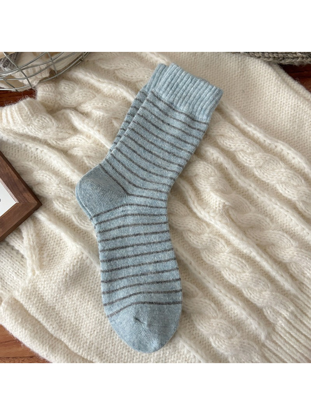 Rufia - Cozy Thin Stripe Crew Socks