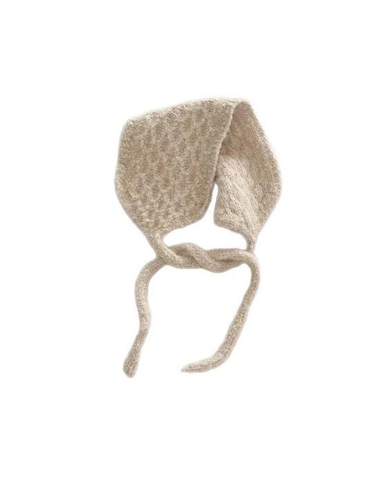 Scarvii – Fuzzy Cozy Bonnet Hat