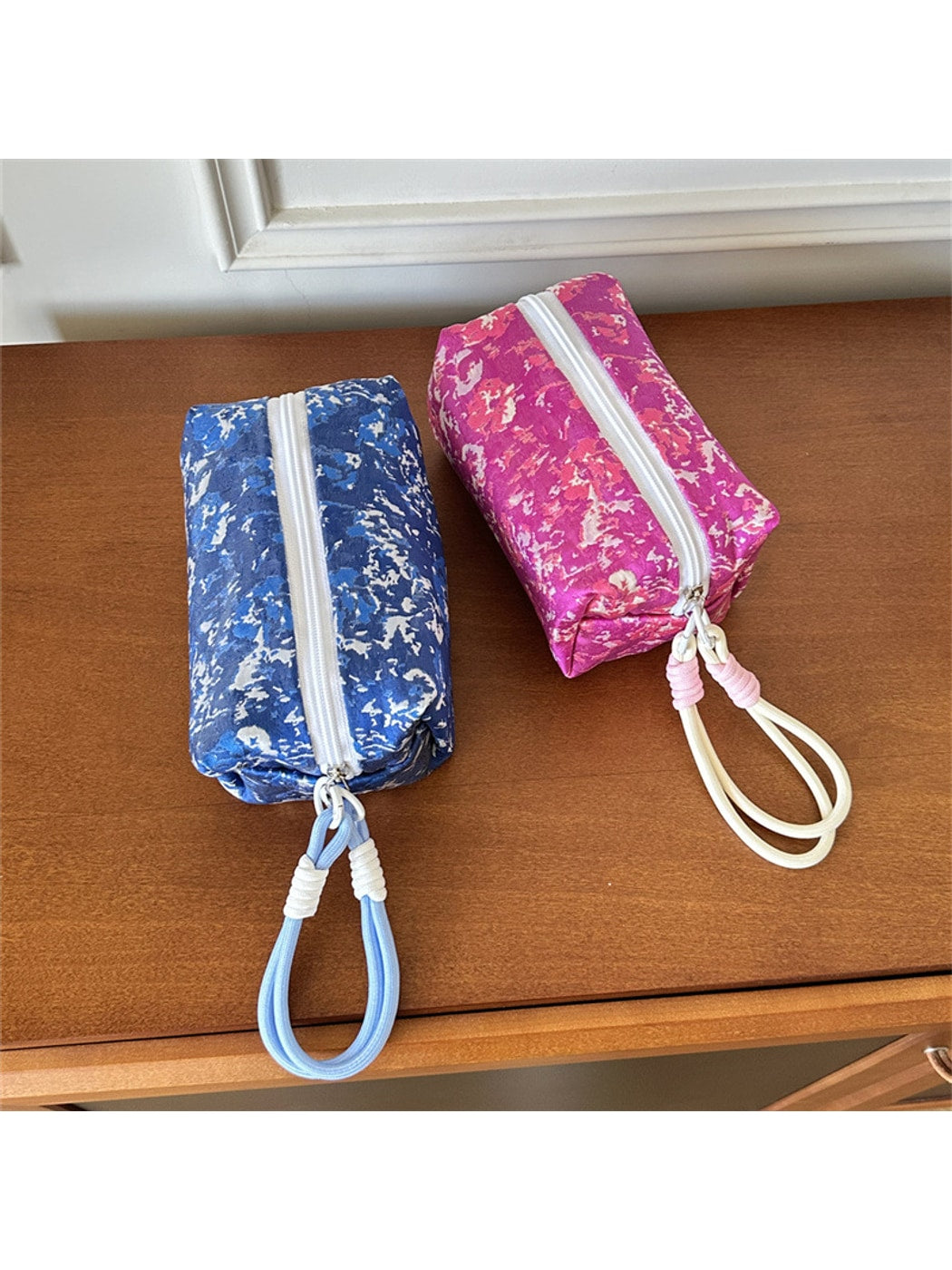 Cosbai - Fresh Sweet Zipper Makeup Bag Pouch