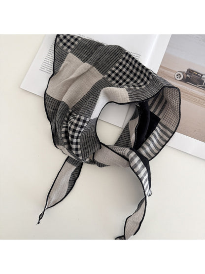 Scarvii - Retro Geometric Check Triangle Bandana