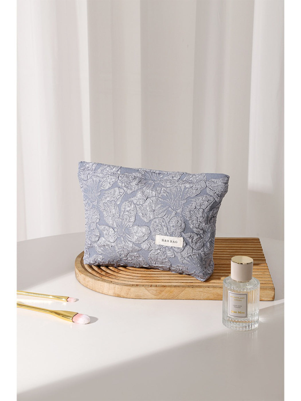 Cosbai - Elegant Floral Cosmetic Bag