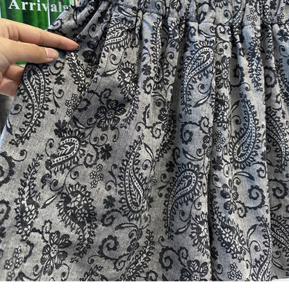 Shea - Paisley Print Stretchy Shorts - Comfort & Basic