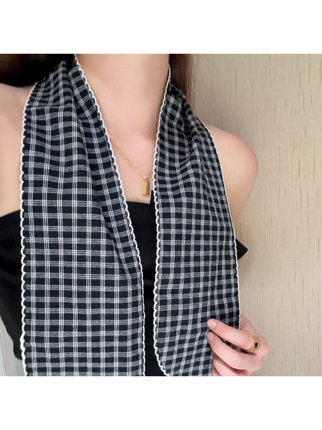 Scarvii - Retro Plaid Long Scalloped Edge Scarf