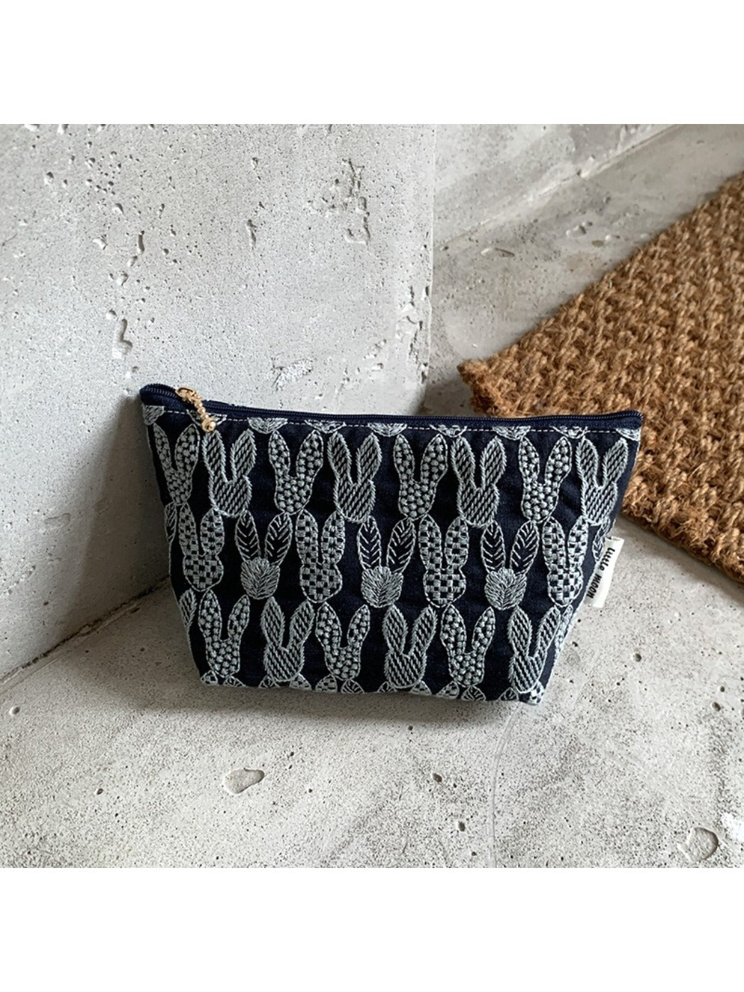 Cosbai - Woven Bunny Pattern Zip Pouch