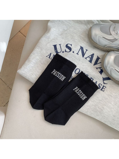 Rufia - PASSION Letter Knit Crew Socks