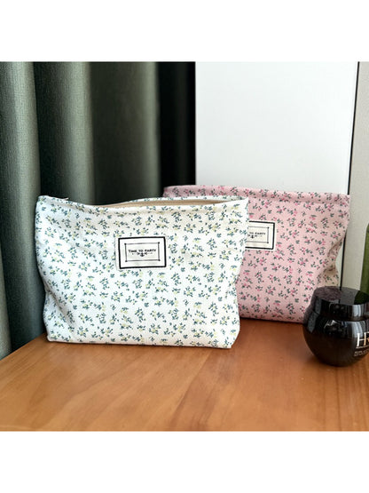 Cosbai - Soft Ditsy Floral Everyday Cosmetic Pouch
