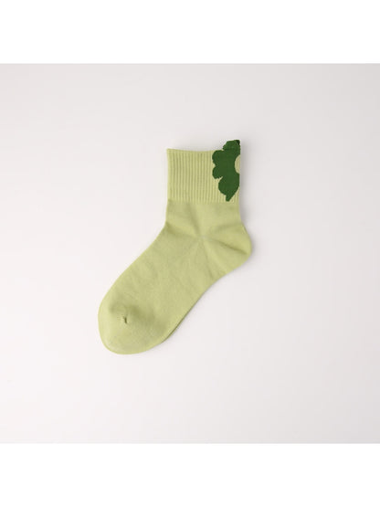 Rufia - Minimal Flower Motif Ankle Socks