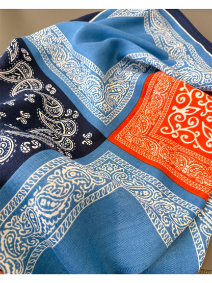 Scarvii - Square Scarf with Paisley Print