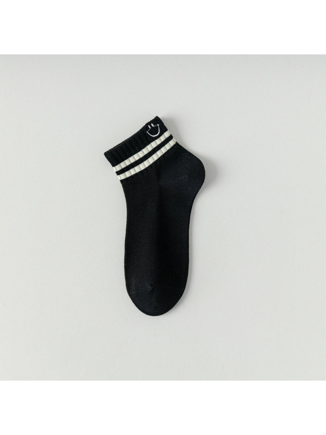 Rufia - lightweight Mesh Stripe Crew Socks product image 3