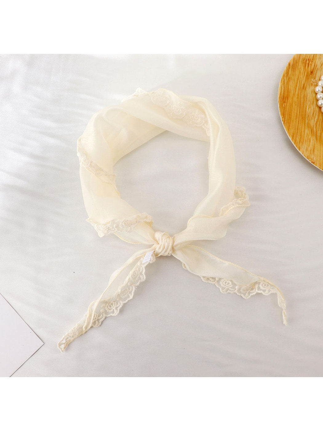 Scarvii - Lace Edge Vintage Style Triangle Bandana