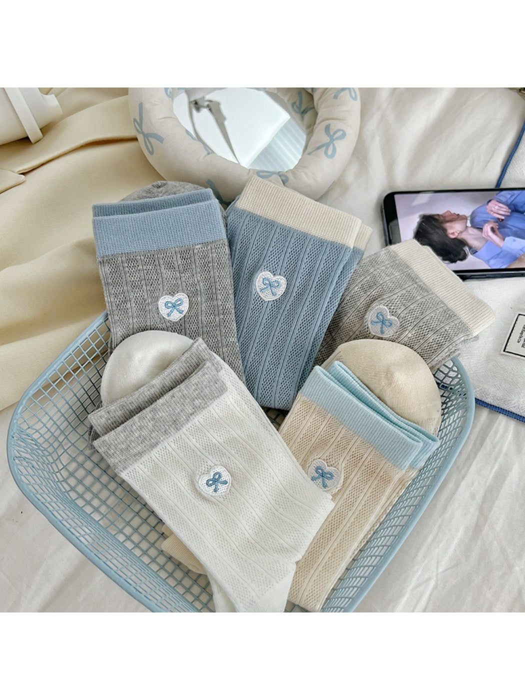 Rufia - Soft Ribbed Bow Accent Crew Socks product image 1
