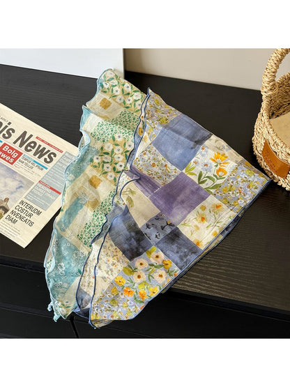Scarvii - Retro Floral Patchwork Triangle Bandana