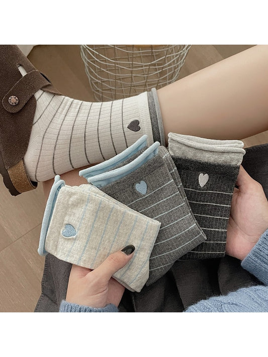 Rufia - Heart Stripe Rolled Cuff Casual Crew Socks