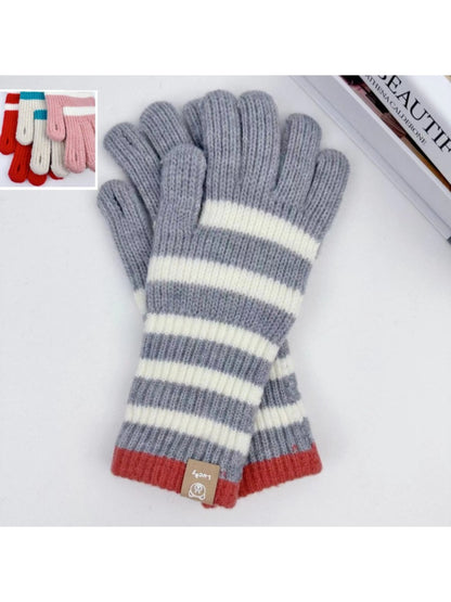 Gloving – Striped Long Knit Gloves