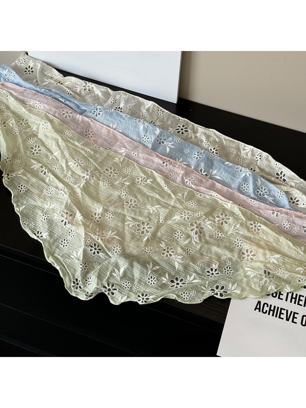 Scarvii - Cut Out Floral Printed Triangle Bandana