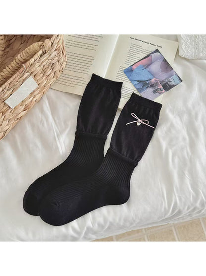 Rufia - Delicate Ribbon Charm Crew Socks product image 8