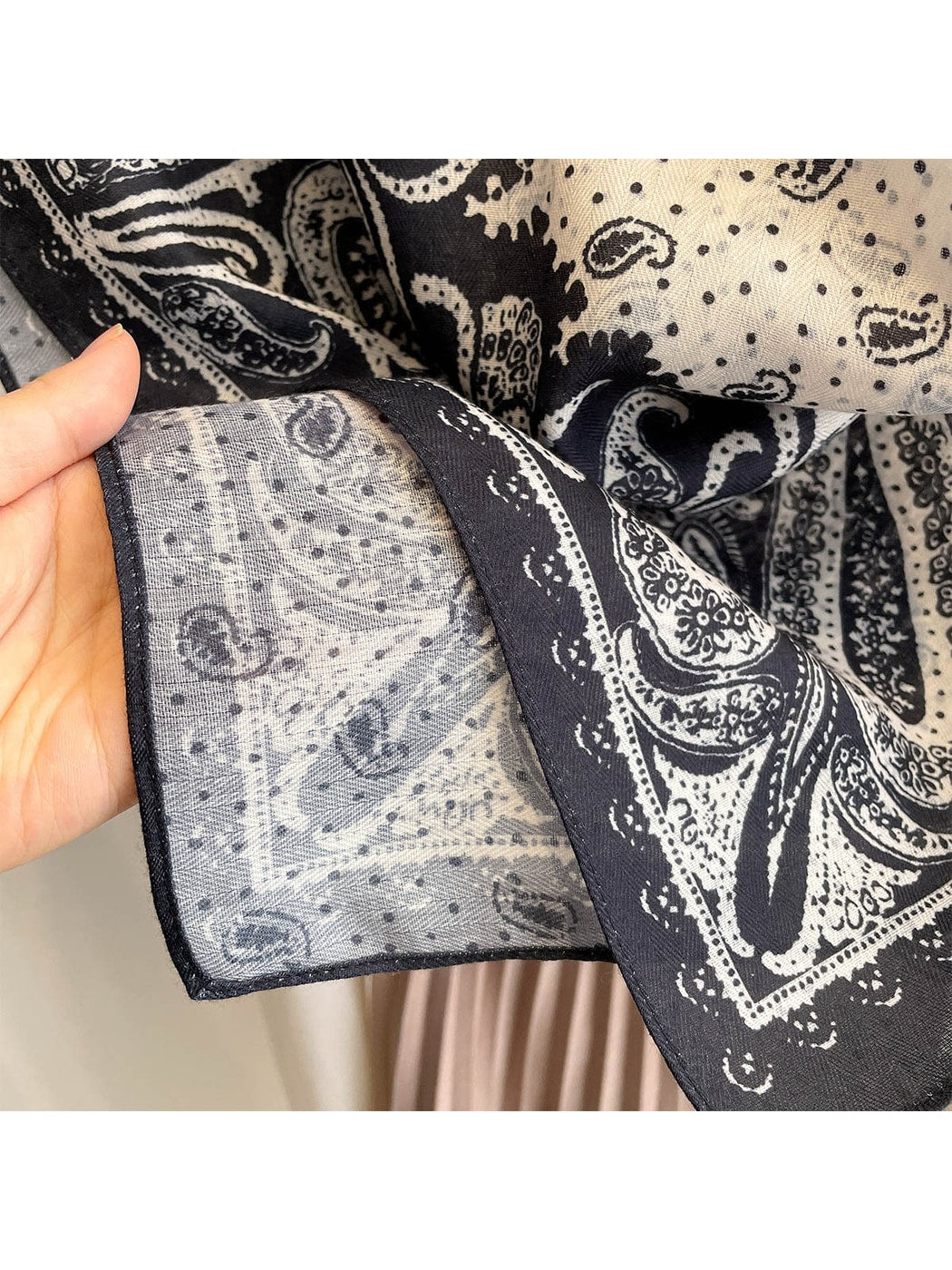 Scarvii - Black and White Colorblock Paisley Square Scarf