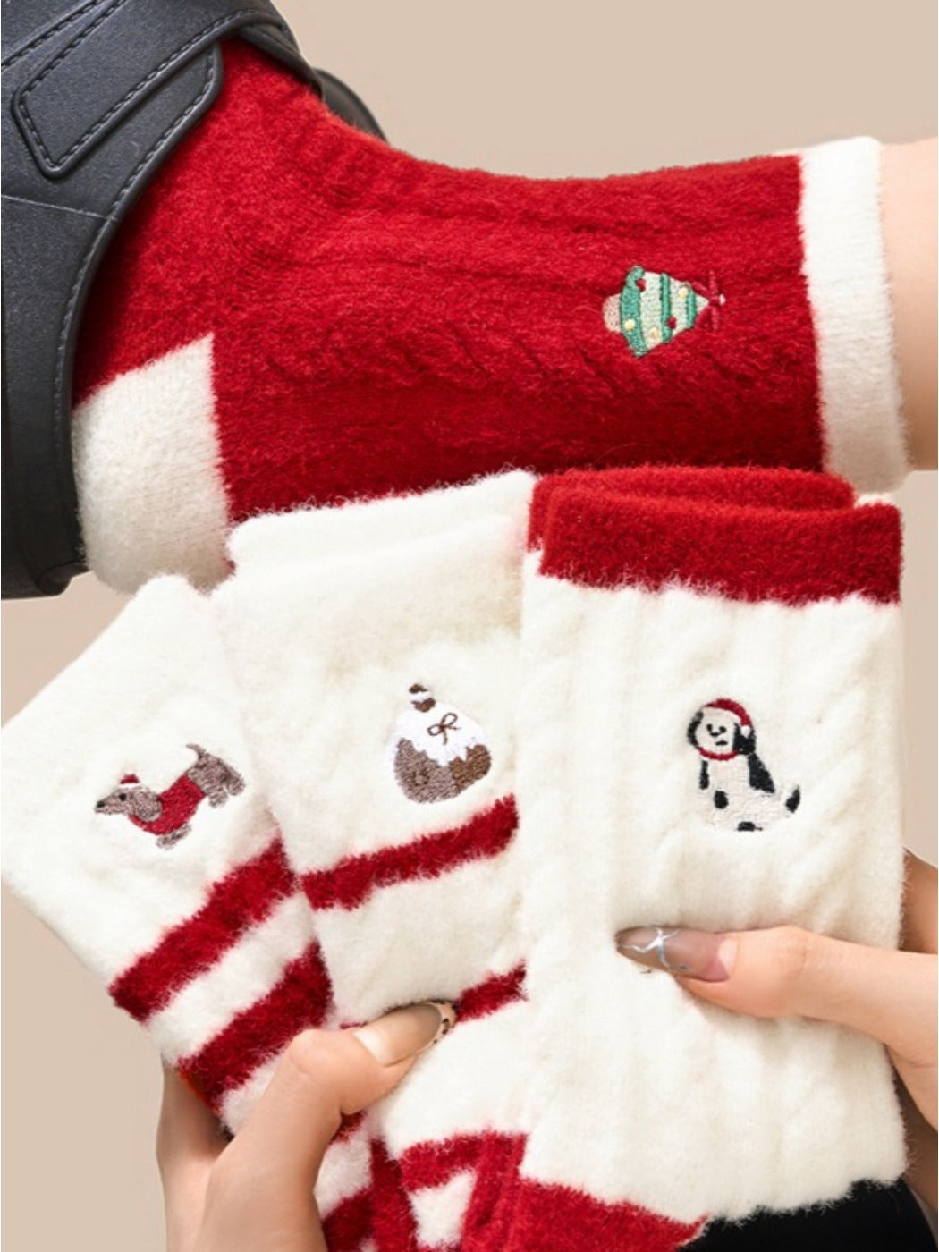 Rufia - Red & White Christmas Vibe Mid-Calf Socks