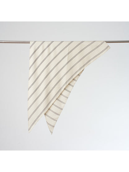 Scarvii - Minimalist Printed Linear Triangle Bandana