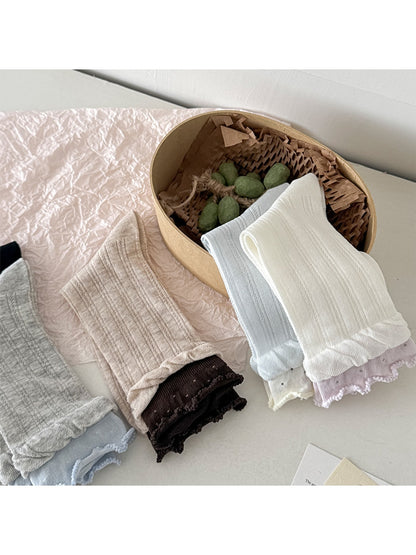 Rufia - Ruffle Cuff Two-toned Crew Socks