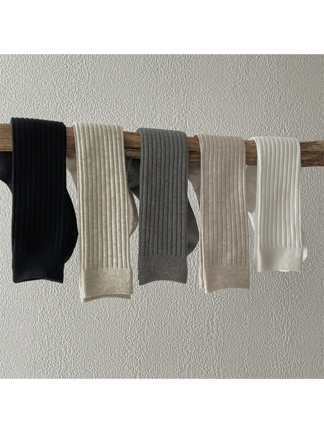 Rufia Ribbed White Slouch Socks product image