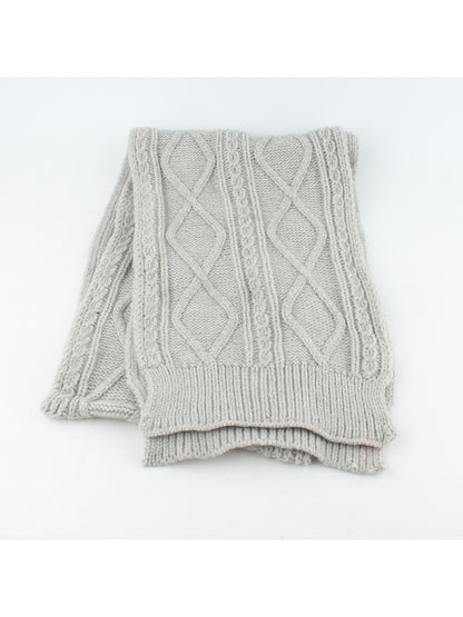 Haila - Retro Cable Knit Beanie Scarf Gloves Set