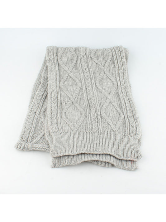 Haila - Retro Cable Knit Beanie Scarf Gloves Set