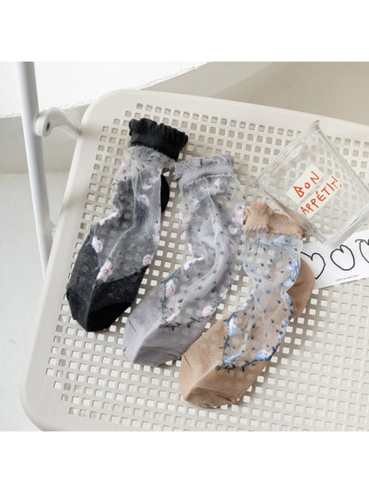 Rufia - Sheer Floral Mesh Ankle Socks product image 1