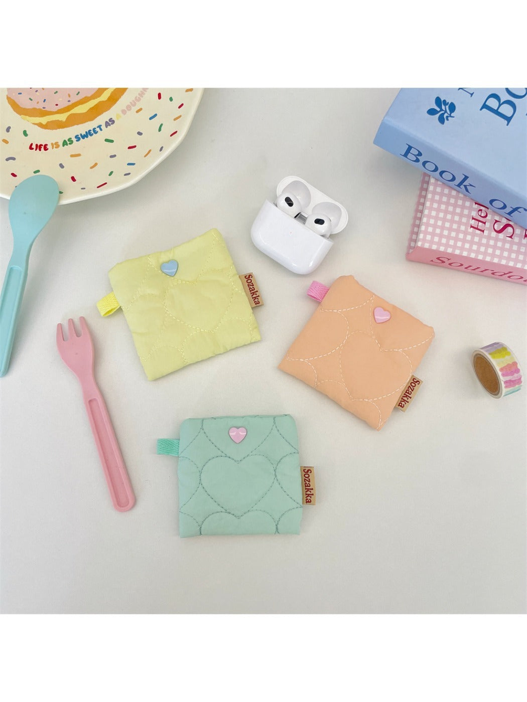 Cosbai - Mini Heart-Patterned Earphone Pouch