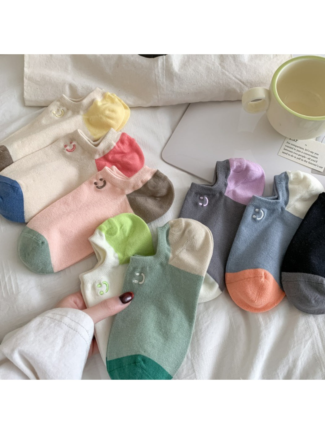Rufia - Smile Color Block No Show Socks product image 1