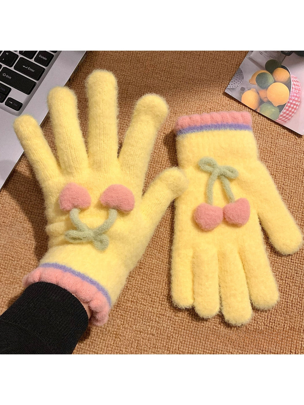 Gloving - Cherry Detail Five-Finger Winter Gloves