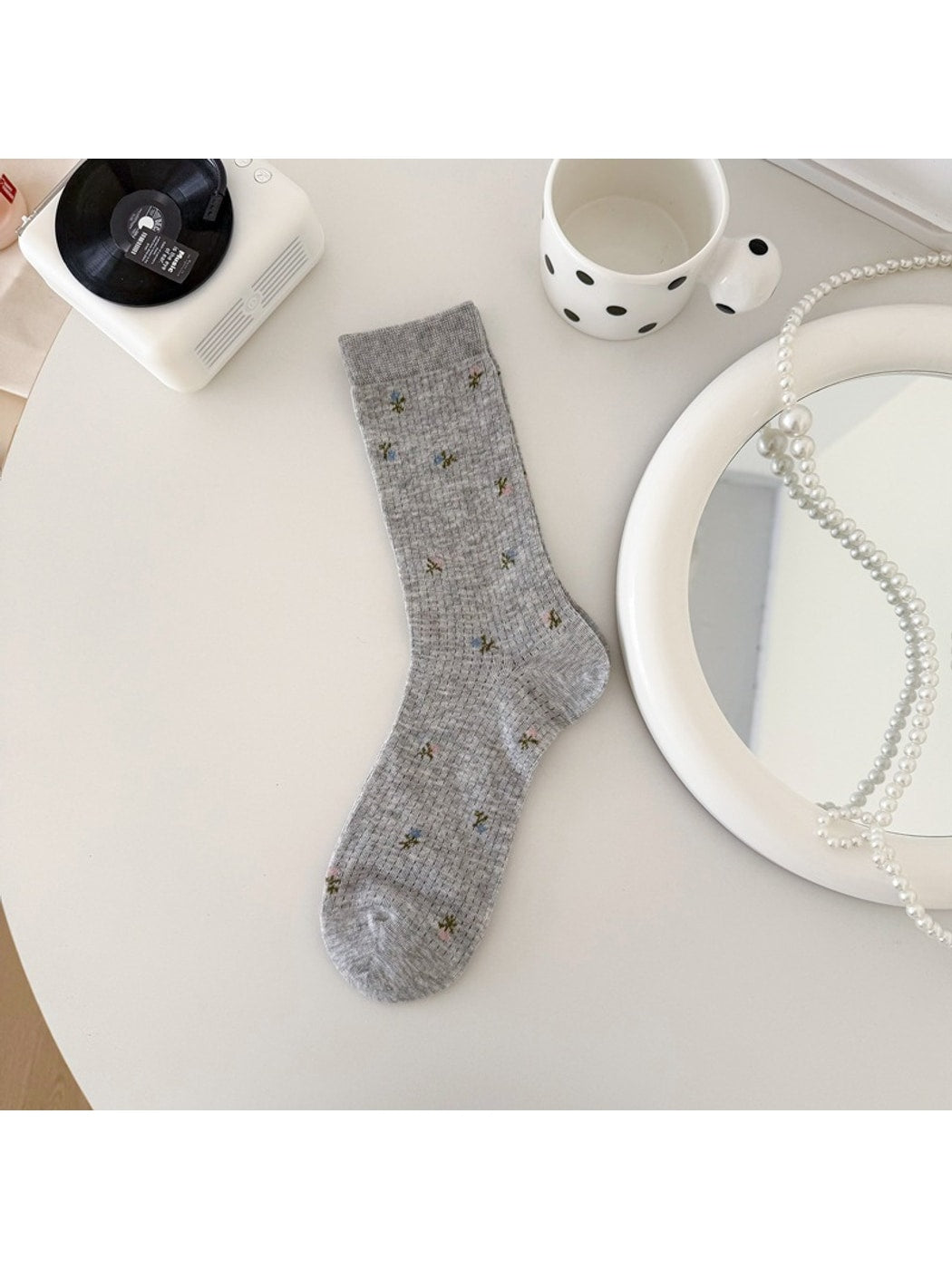 Rufia - Lightweight Floral Pattern Crew Socks