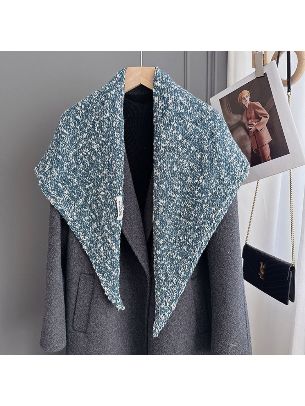 Scarvii - Modern Marled Triangle Wrap